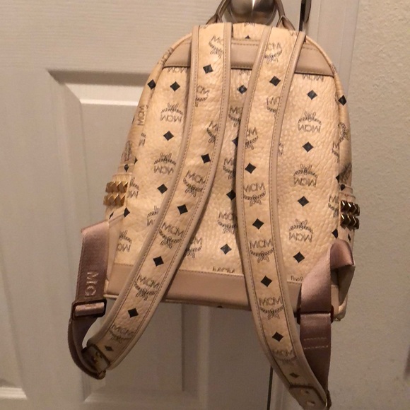 MCM Starkside Stud Visetos Backpack Medium - Picture 3 of 4